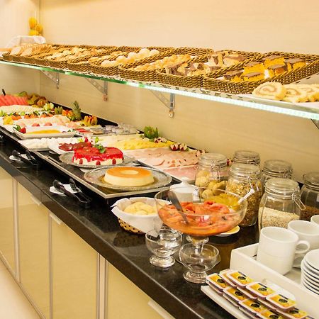 Hotel Kk Itu Εξωτερικό φωτογραφία