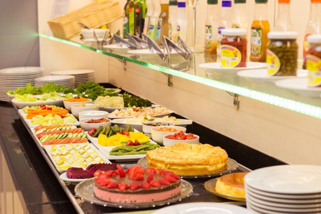Hotel Kk Itu Εξωτερικό φωτογραφία