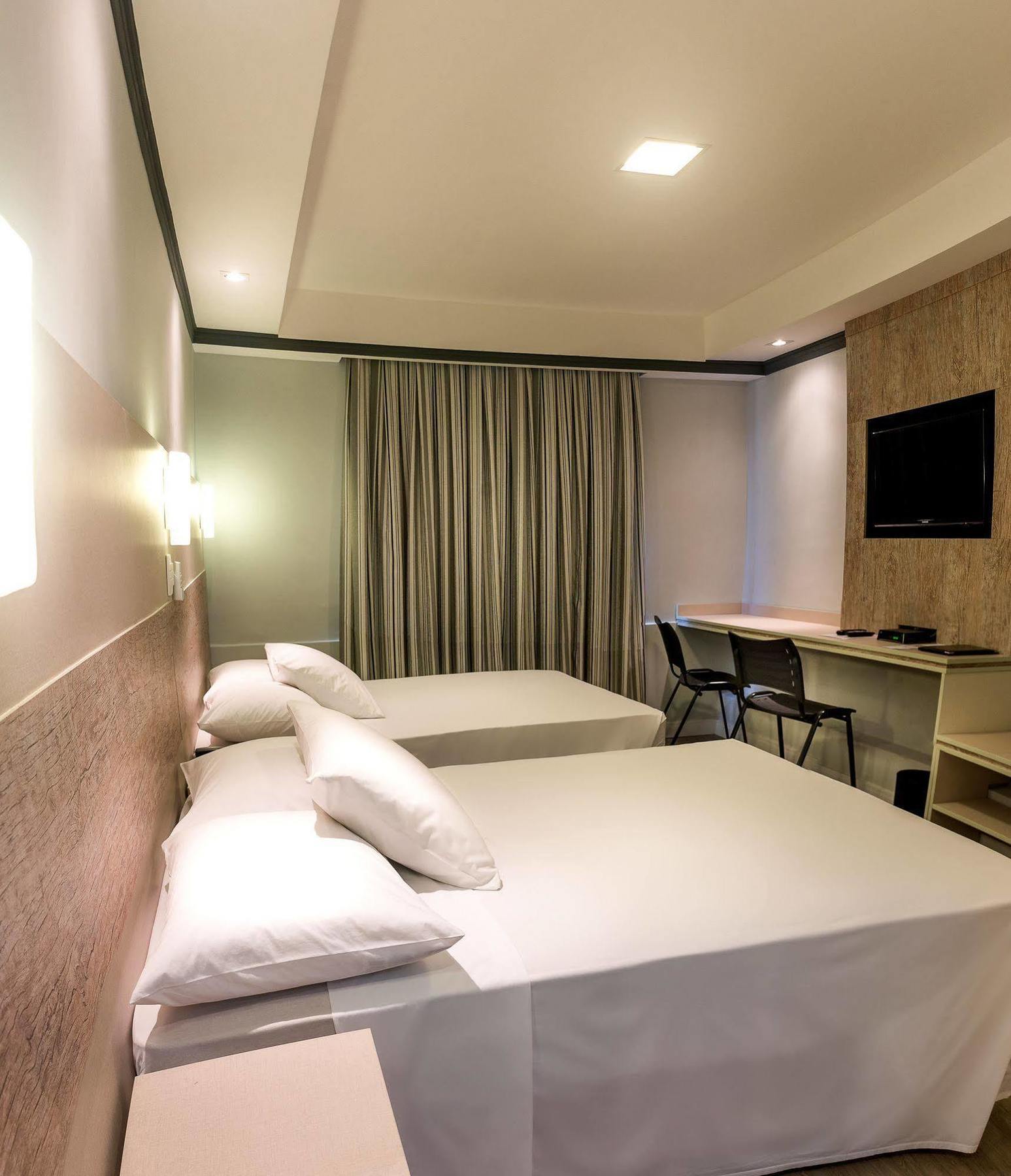 Hotel Kk Itu Εξωτερικό φωτογραφία