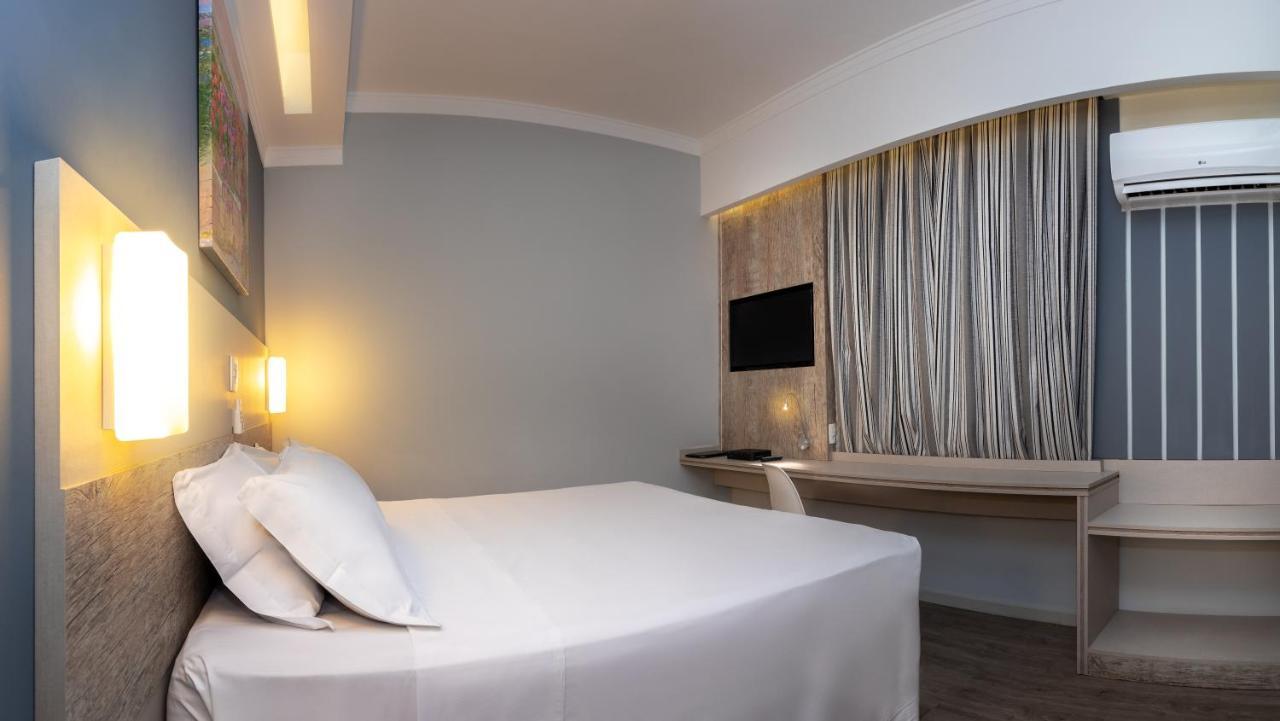 Hotel Kk Itu Εξωτερικό φωτογραφία